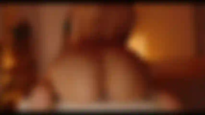 Eine kleine asiatin nimmt bbc.