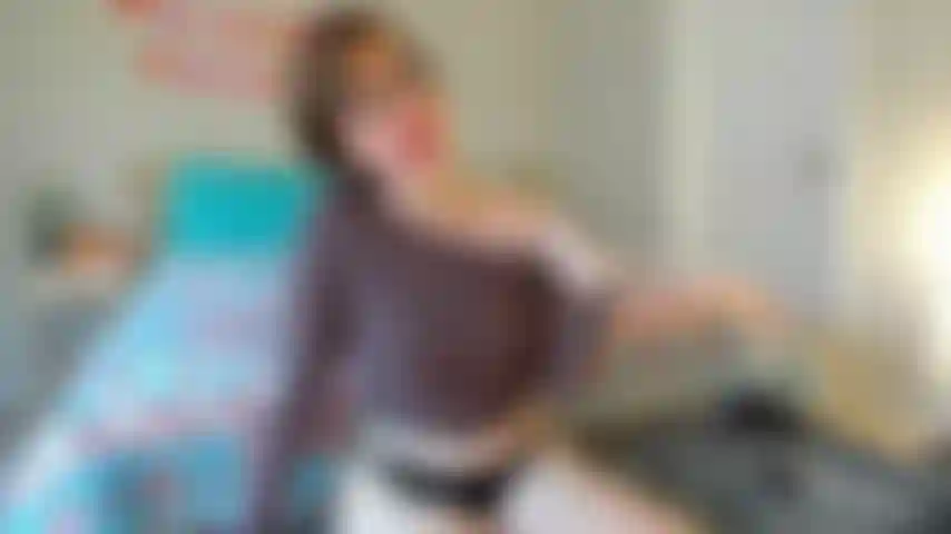 Lil button dick sph.