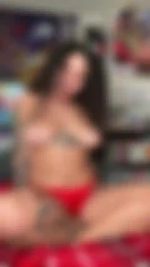 Schau mir zu, wie ich einöle und twerk.