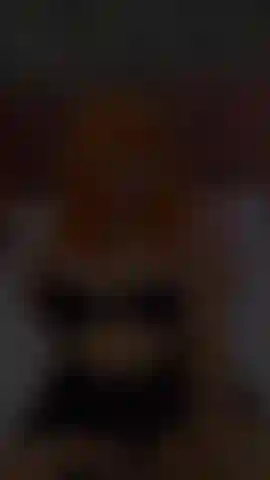 It excites me so much to pass the cock over my clitoris