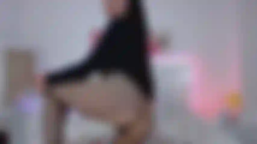 Ich habe meine strumpfhose zerrissen und mache heißen analsex mit einem großen schwanz.