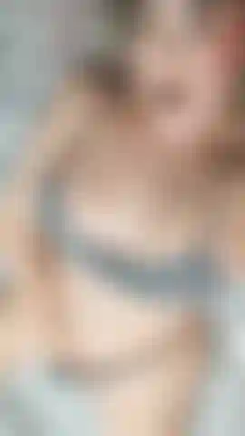 i love when touch myself my wet clit mmmmm