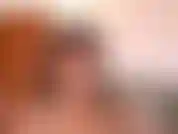 Deep throat chaotisch, speichelfetisch in der schüssel.