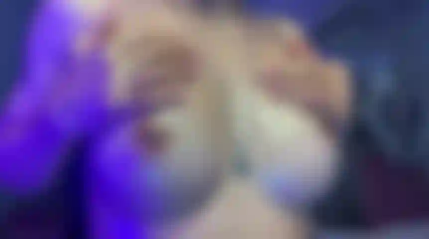 Â.