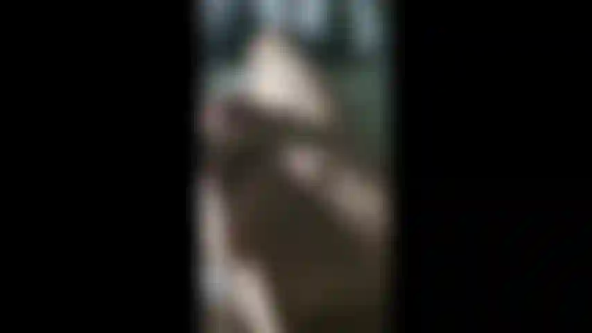 Footjob ich wichse meinem mann mit meinen füßen und er bringt sich dann dazu, auf meine sohlen zu spritzen. Sperma auf meinen füßen, ich liebe es.