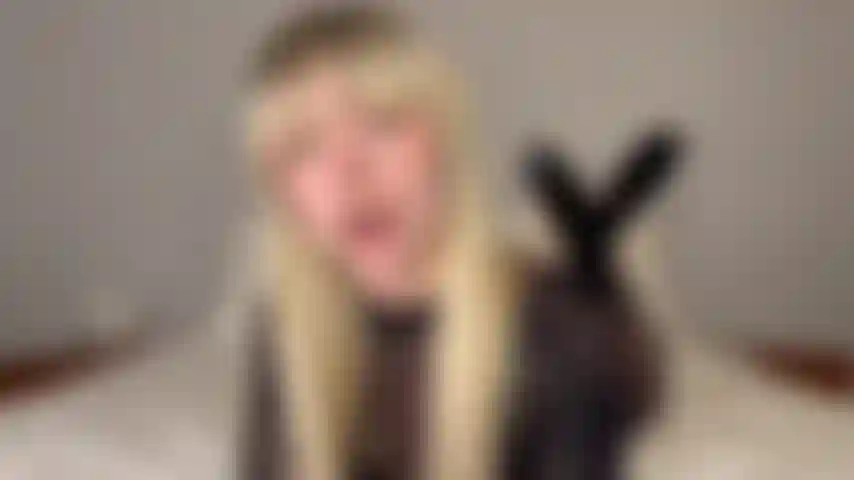 Findumb - 
Youre my stupid little findummy! Pumping yourself stupid and leaking cash for me is the best feeling ever!! Its not like youre good for anything else! So stroke and send until your brain is a pile of mush!!!