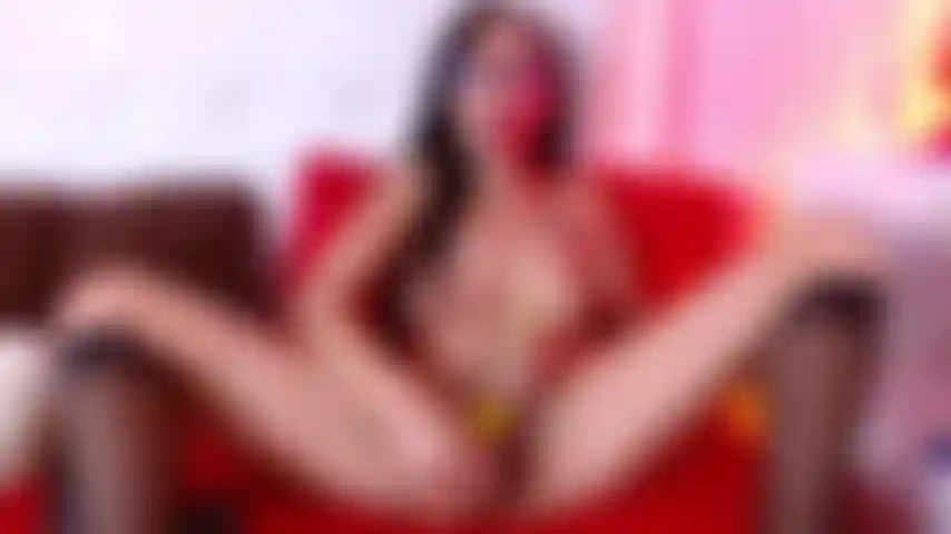 Penetration gurren mit dildo.