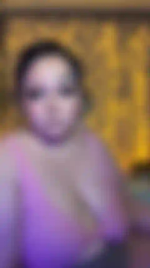 Pov: unordentlicher facetime-blowjob.