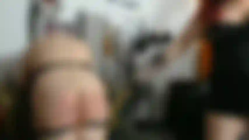 Spanking und nadelspiele sklavin leah teil3.