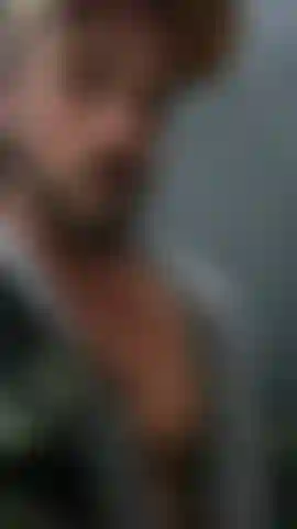 Nutting in public