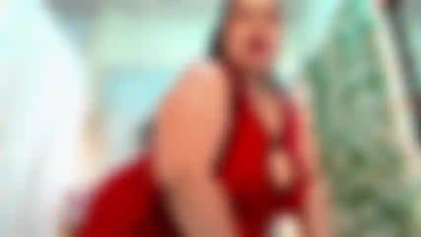 Öl im bauch + spielnabel.