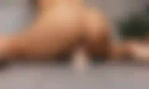 Geil und reite meinen dildo.