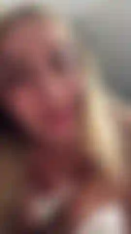 Neues extra schlampiges blasvideo😈.