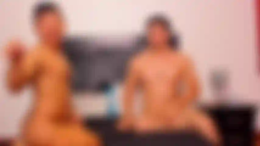 Marcello lutscht felipes schwanz ganz tief und felipe fickt ihn im doggy-style. Dann reitet marcello seinen schwanz, bis felipe eine große ladung in seinen arsch und mund spritzt.