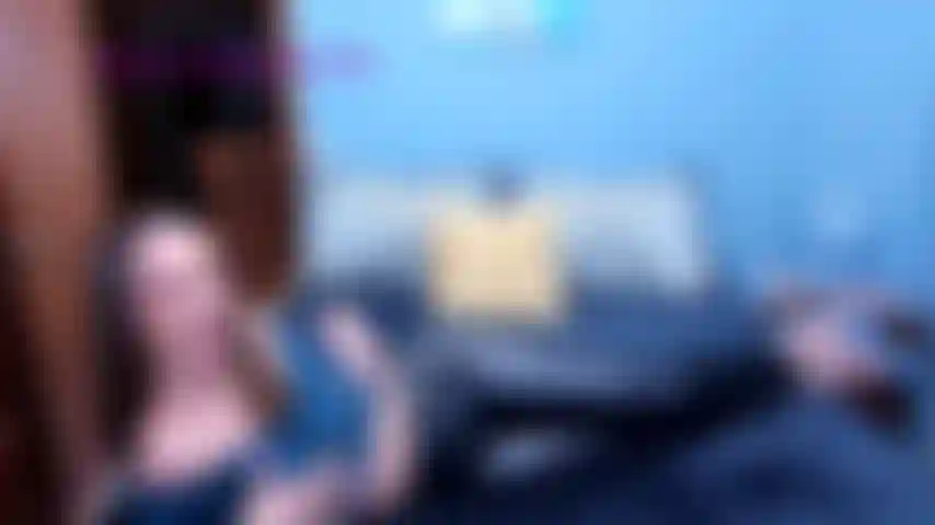 Milfteasesinblueleather-assingjoi- ich necke dich in blauen lederhosen und ziehe sie dann herunter und sage dir, du sollst meinen arsch lecken und darauf wichsen.
