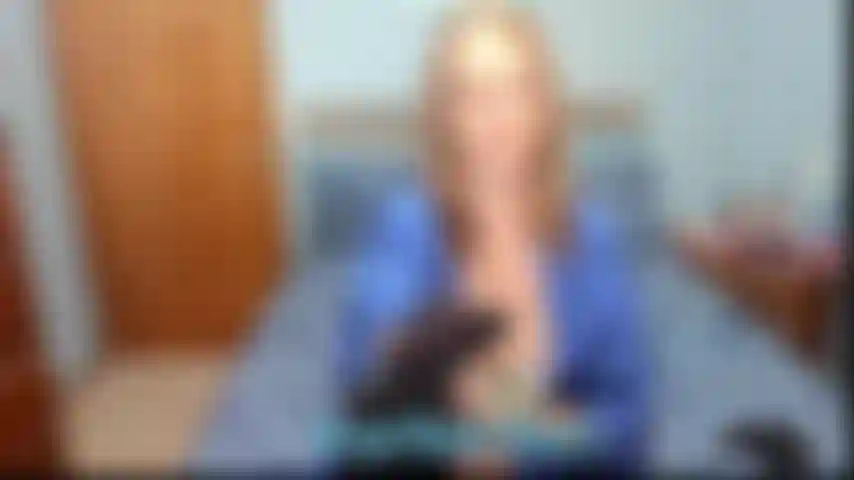 Black nylon joi – ich führe schwarze nylons vor und sage dir, du sollst darauf wichsen, und zeige füße und beine in nylons.