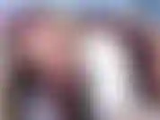 Ich trage eine schuluniform und spiele ein ungezogenes schulmädchen, das dich daddy nennt, während ich deinen schwanz lutsche. Deine schmutzige schlampe lutscht und reitet bbc und sagt dir, dass ich diesen schwarzen schwanz liebe.