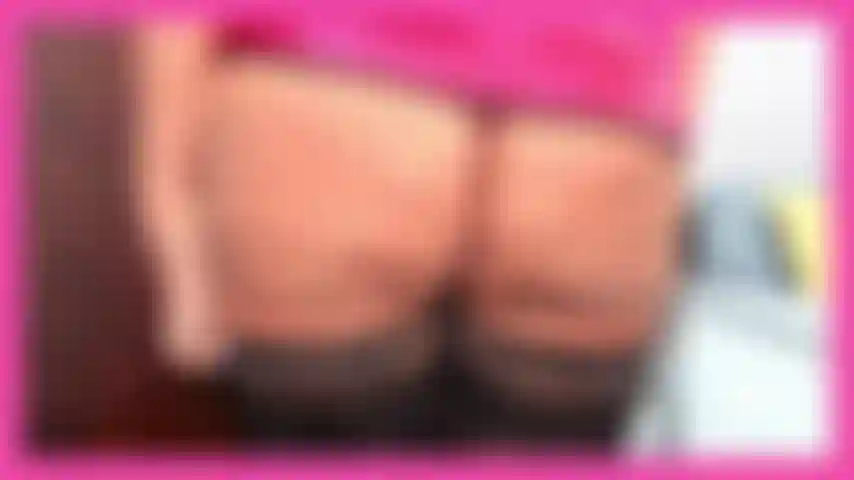 Buttflossstockingpov – sieh zu, wie ich dir meinen großen arsch ins gesicht stecke und dich für mich wichsen lasse. Strümpfe unter dem arsch, po-zahnseide, cellulite, riesiger arsch, der darauf wartet, dass du explodierst.