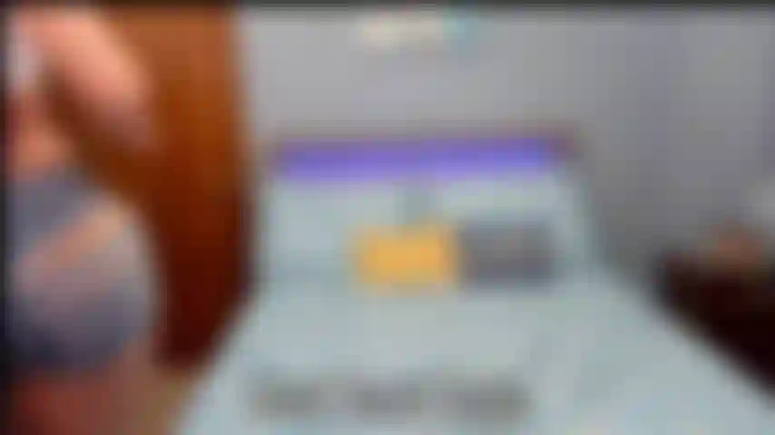 Jeansshorts und high heels – dirty talk – joi.