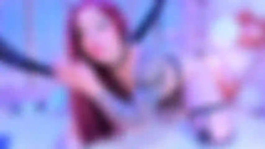 Blonde wet and creamy