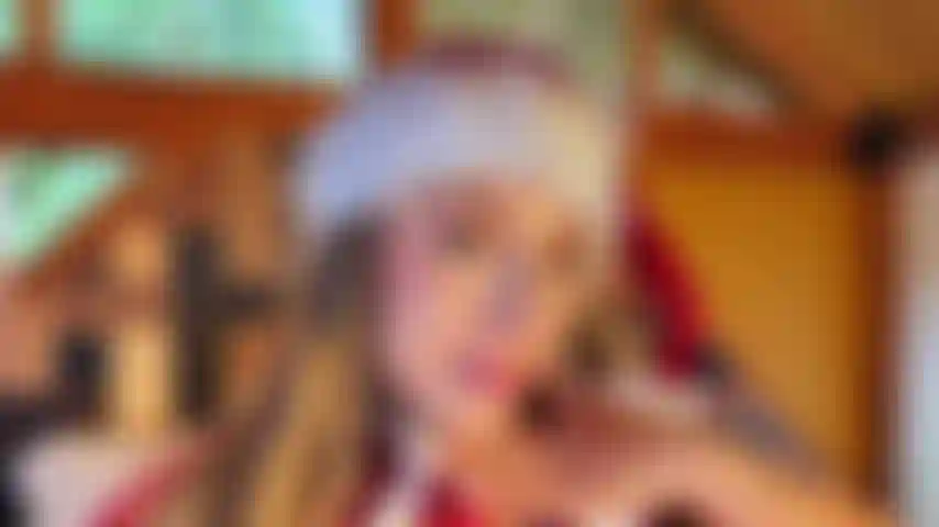 UNWRAP YOUR CHRISTMAS GIFT: HARD NONSTOP FUCKING UNTIL CUM