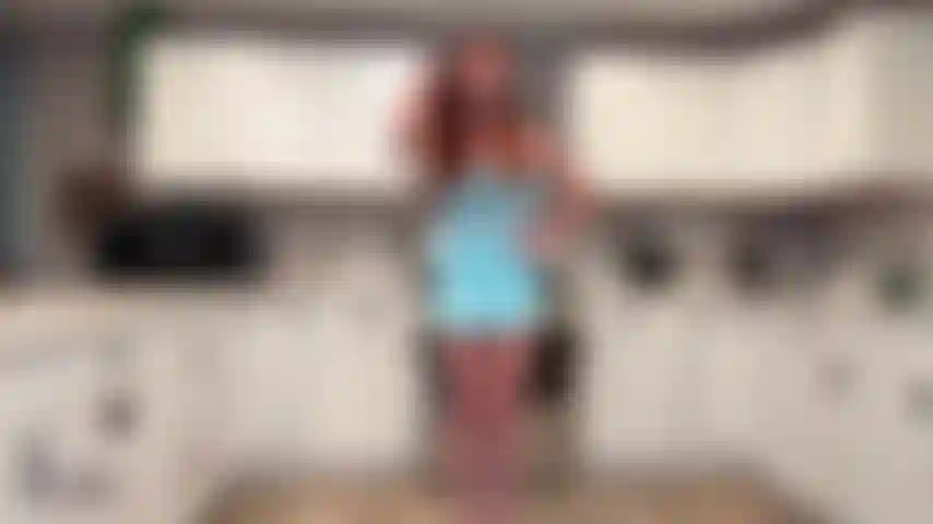 Brat-induzierte schwulenporno-pumperin – ich weiß, was du wirklich brauchst, das weiß ich immer! Du sehnst dich nach einer heißen frechen domme, die dich dazu bringt, auf große schwänze auf einem bildschirm zu wichsen. Diese großen schwänze anbeten, während ich dich immer härter für schwulenpornos mache. Du wirst völlig süchtig nach schwulenpornos sein, wenn ich mit deinem training fertig bin. Unterwirft euch der prinzessin und wichst dazu! Du versuchst alle davon zu überzeugen, dass du hetero bist, aber tief in dir weißt du, dass du es liebst, auf riesige schwänze zu wichsen, wenn niemand zuschaut. Und mit einem so sexy körper wie meinem – gibt es irgendetwas, wozu ich dich nicht bringen kann? Inklusive eines countdowns, damit du beim schwulenporno kommst!