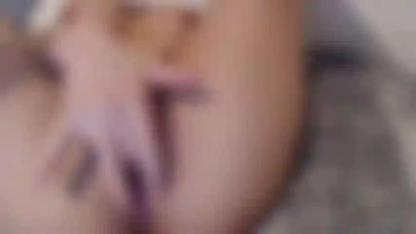 Nahaufnahme cremiger fotzenfick mit toy und dirty talk.