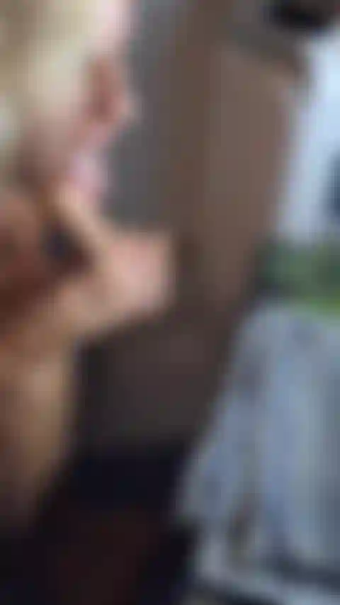 Ich liebe es zu masturbieren, dir zuzuschauen, spielzeug, finger in meiner schönen muschi.