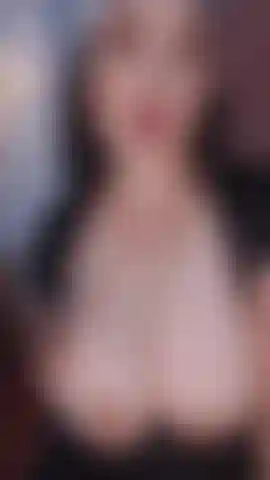 Ich denke an einen köstlichen blowjob 😈.