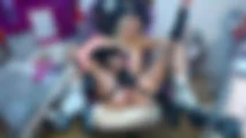 Strap_on_dripping_cum_on_my_pussy_no talk.