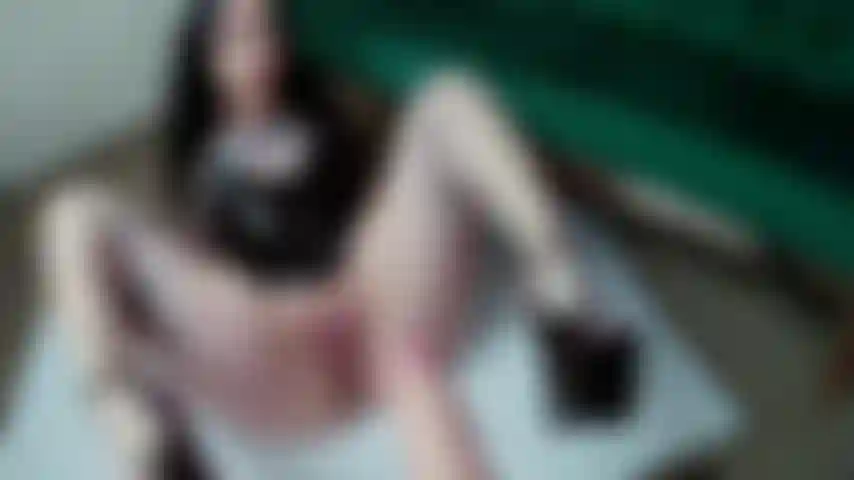 Stripper-footjob ohne höschen.