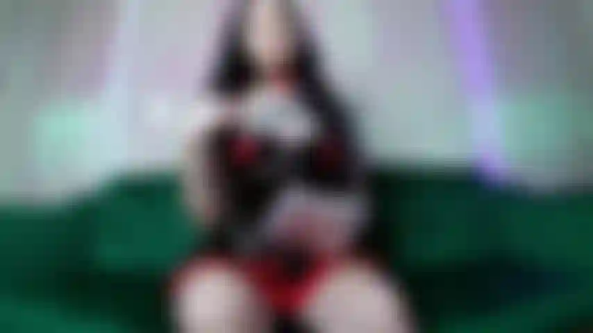 Die krankenschwester hat festgestellt, dass sie für die feiertage schwul sind.